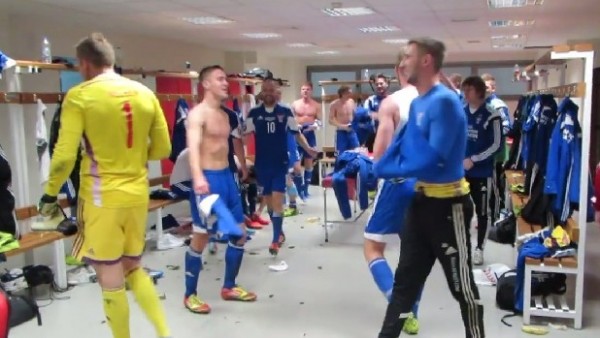 Faroe Adaları, Yunanistan'ı yendi oyuncular çıldırdı!