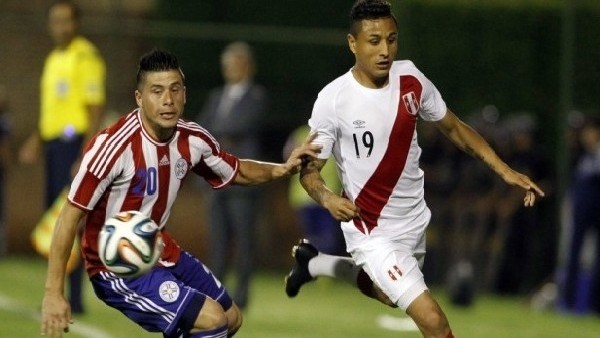 Paraguay 2-1 Peru - Maç Özeti (15.11.2014)