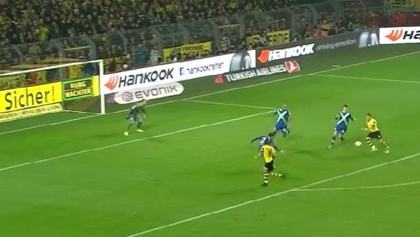 Bundesliga'da En Şık 5 Kurtarış