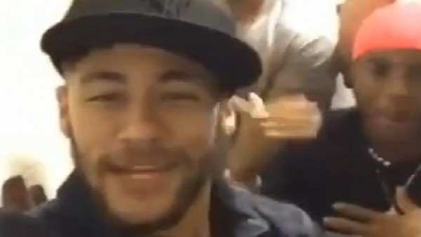 Neymar ve Robinho şov!