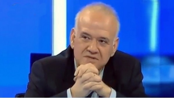 Ahmet Çakar açtı ağzını, yumdu gözünü!