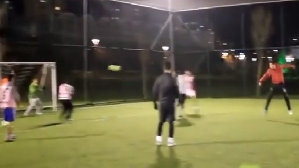 Gelişine ateş etti!