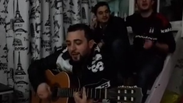 Beşiktaş taraftarlarından yeni Demba Ba bestesi