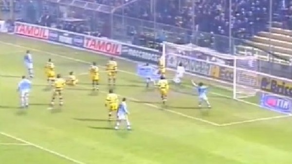 Mancini'den enfes gol