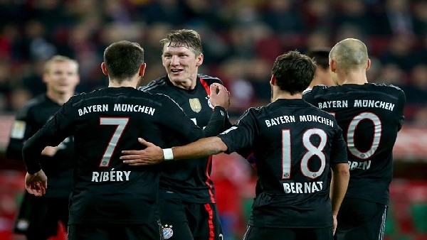 Augsburg 0-4 Bayern Münih - Maç Özeti (13.12.2014)