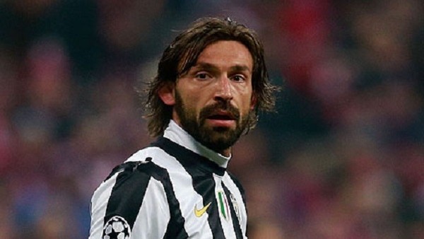Sakin ol, Pirlo'ya pasla!