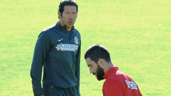 Diego Simeone Arda'ya Kafa Tuttu!