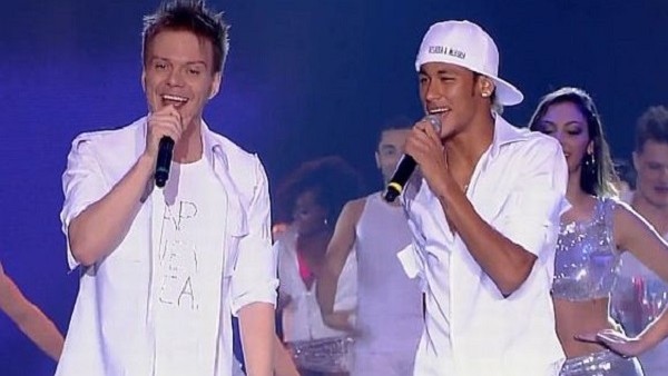 Neymar ve saz arkadaşları