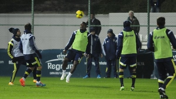 Fenerbahçe'nin Antalya kampı