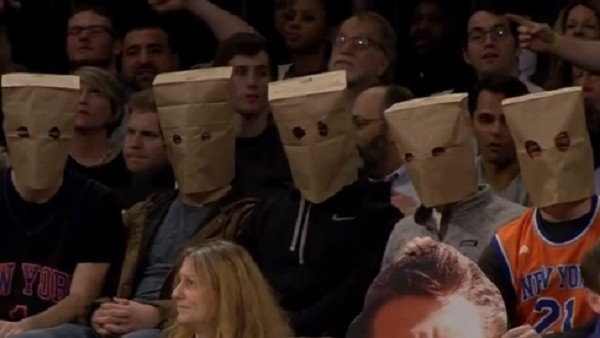 'İnsan içine çıkmaya utanıyoruz!'