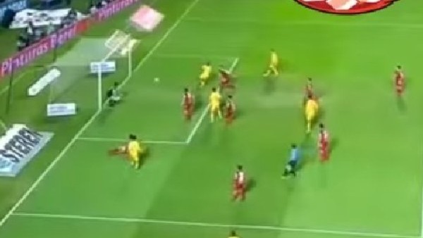 Kale Dibinden Öyle Bir Gol Kaçırdı Ki...