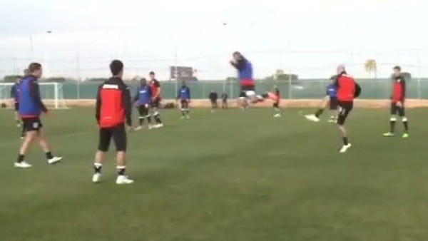 İdmanda muhteşem gol