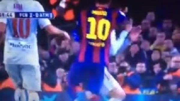 Messi, Mike Tysona özenirse