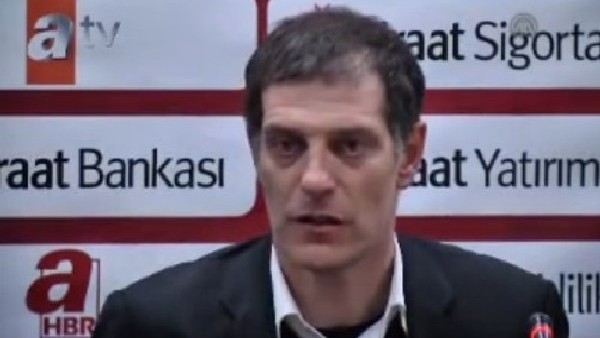 Bilic'ten Yönetime İmza Mesajı!