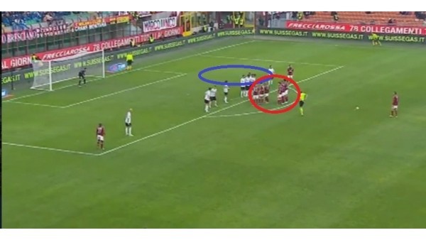 Böyle frikik görmediniz! İki ayrı baraj... 