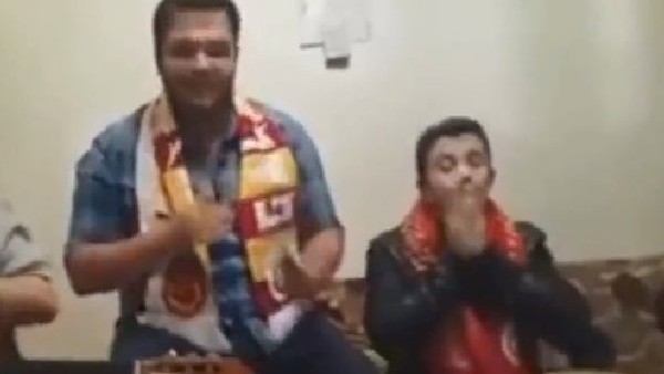 Galatasaraylı taraftarlardan Demba Ba'ya gönderme! 'Şambaba'