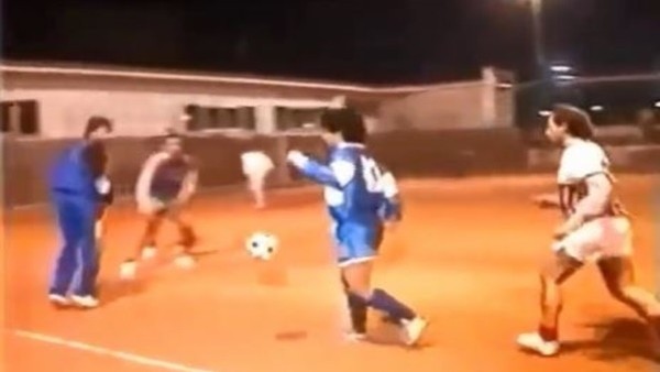 Maradona'nın bu görüntüleri başka yerde yok