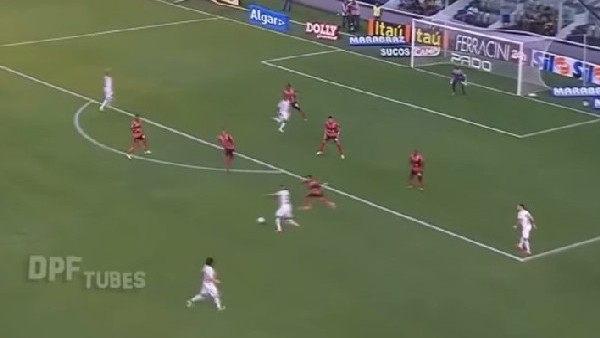 Kaleye füze yolladı!