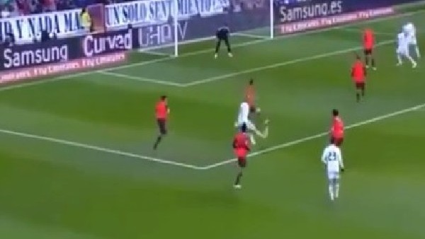 Benzema'nın harika golüne Isco'nun tepkisi