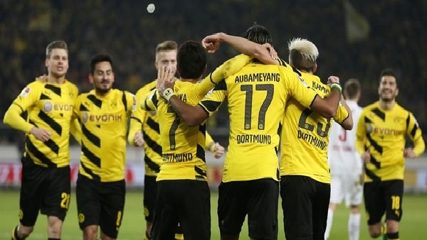 Stuttgart 2-3 Borussia Dortmund - Maç Özeti (20.2.2015)