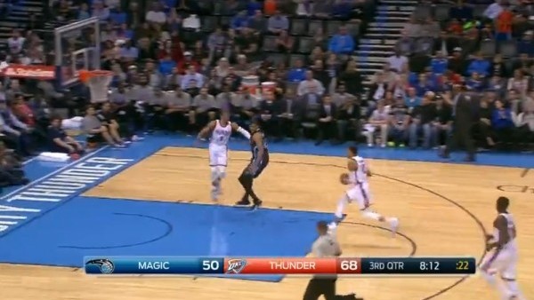 Westbrook'dan harika bir asist