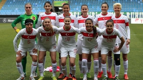 Türkiye A Milli Kadın Takımı: 4 - Gürcistan: 2