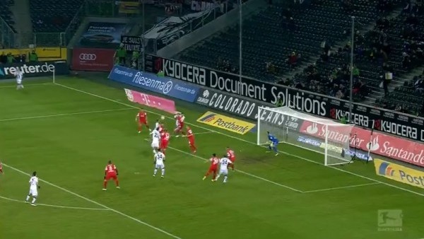 Bundesliga'da 19. haftanın en şık kurtarışları