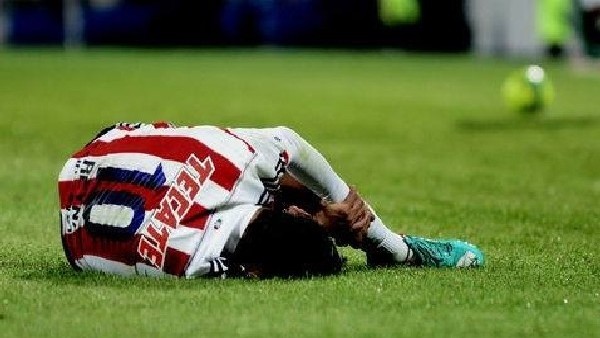 Kolunun üzerine feci düştü!