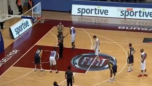 Lig tv spikeri Fenerbahçe maçında kendini kaybetti