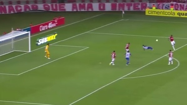 Ibrahimovici kıskandıracak gol! İnanılmaz attı...