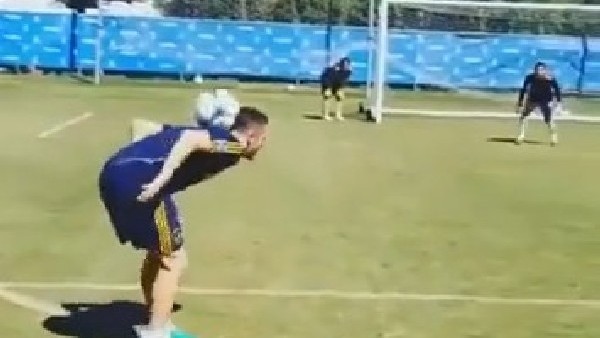 Robbie Keane antrenmanda coştu