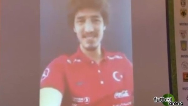 Salih Uçan'ı utandıran soru! İtalyan sevgili...