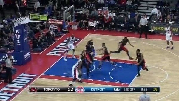 NBA'de gecenin asisti (25 Mart 2015)