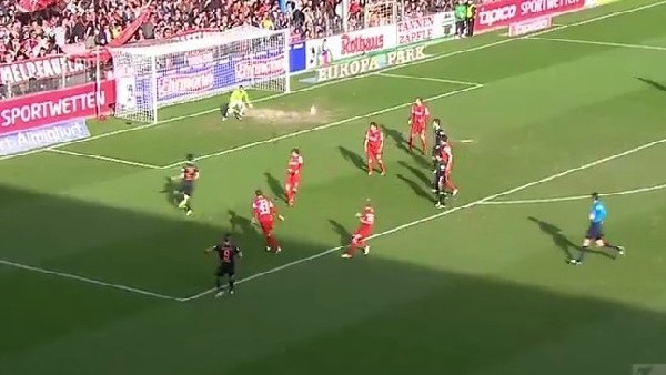 Di Santo'dan fantastik bir gol!