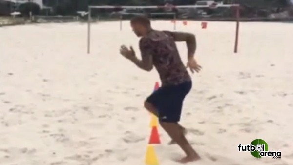 Felipe Melo çalışmalara başladı