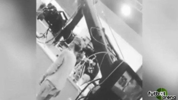 Burcu Esmersoy sosyal medyayı yıktı geçti...