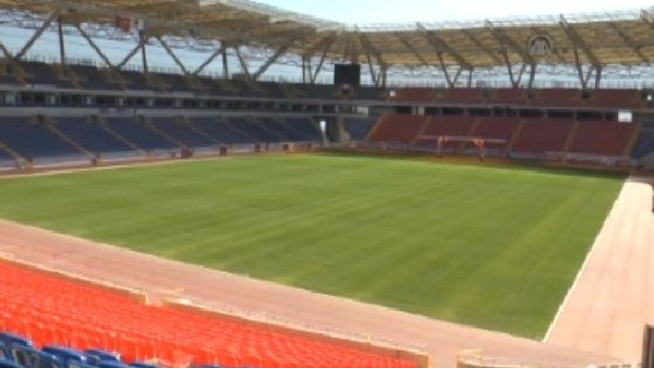 Beşiktaş'a Mersin Stadyumu Daveti