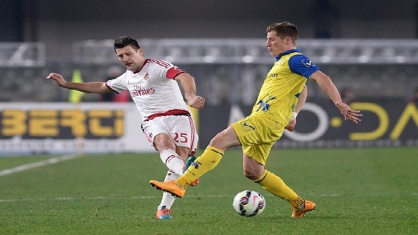 Chievo 0-0 Milan - Maç Özeti (28.2.2015)