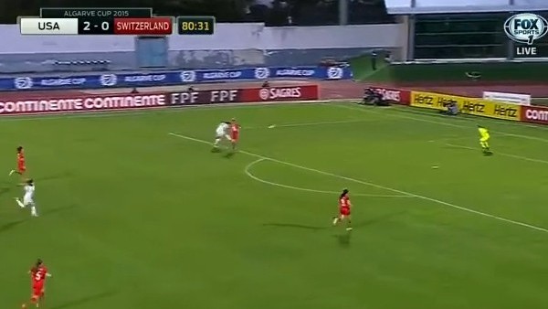 Amerikalı kadından müthiş gol