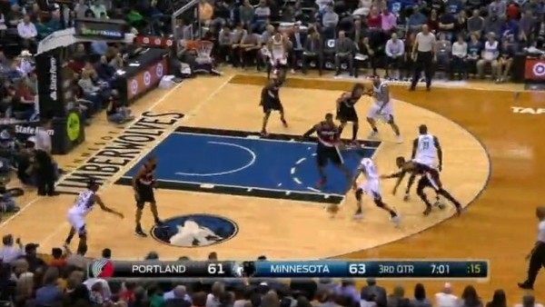 NBA'de Gecenin En İyi 10 Hareketi (8 Mart 2015)