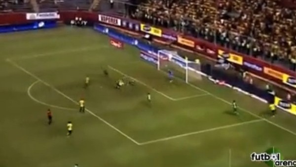 Taraftarı ayağa kaldıran röveşata