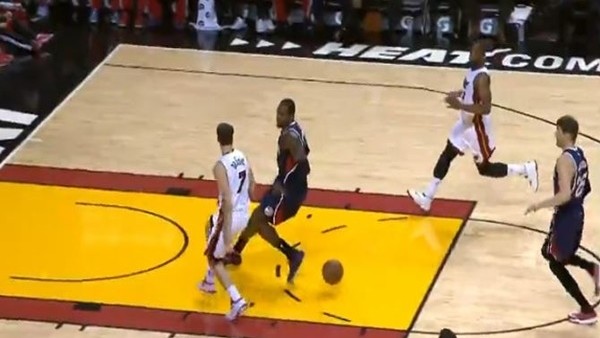 NBA'de gecenin en iyi 10 hareketi (1 Mart)