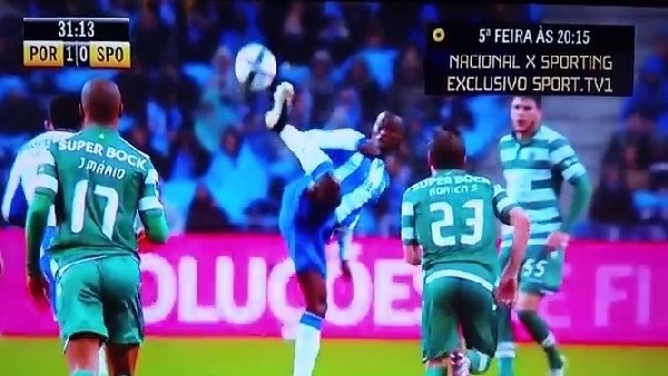 Jackson Martinez, Zlatan'a özendi!