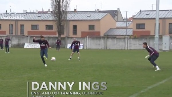 İngiltere idmanında şık gol