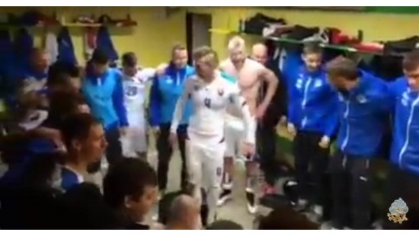Slovakya'dan soyunma odasında galibiyet coşkusu!