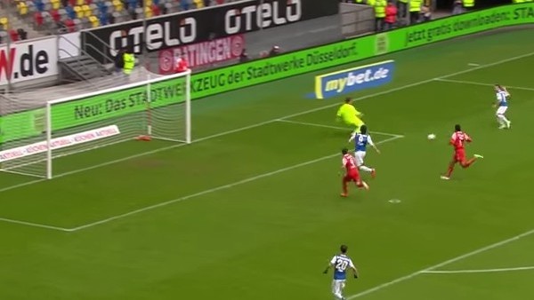 Bu gol de kaçar mı?