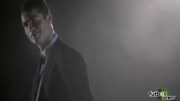 Cristiano Ronaldo dans hünerlerini sergiledi