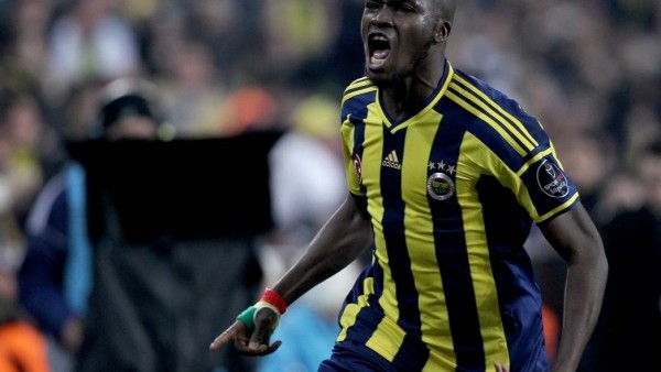 Sow'dan Emenike'ye destek