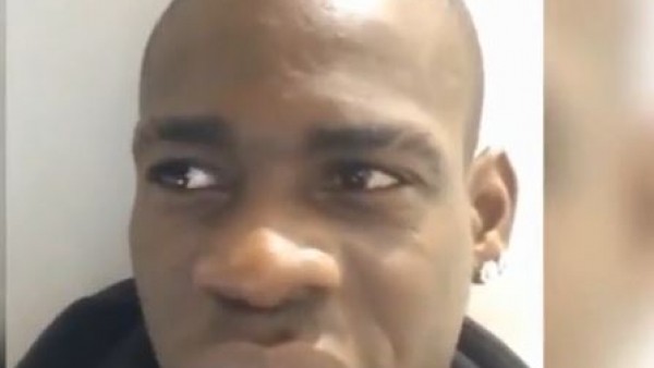 Balotelli'den bir çılgınlık daha