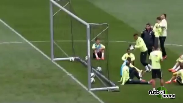 Neymar için imkansız diye bir şey yok!